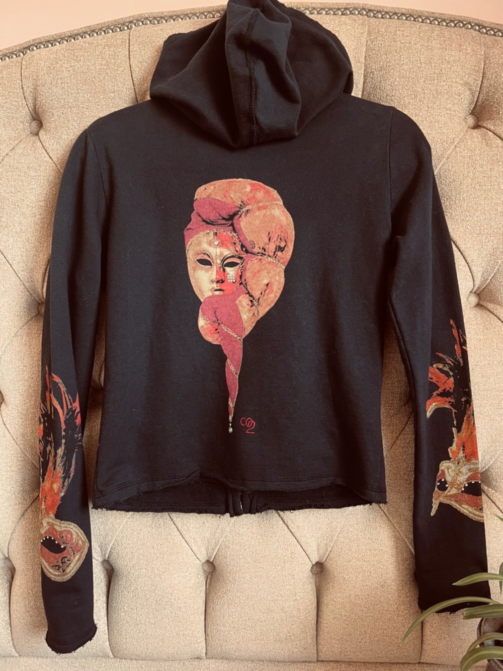🎭Super cute & unique CO2 masquerade Mardi Gras black red zip hoodie 100% cotton